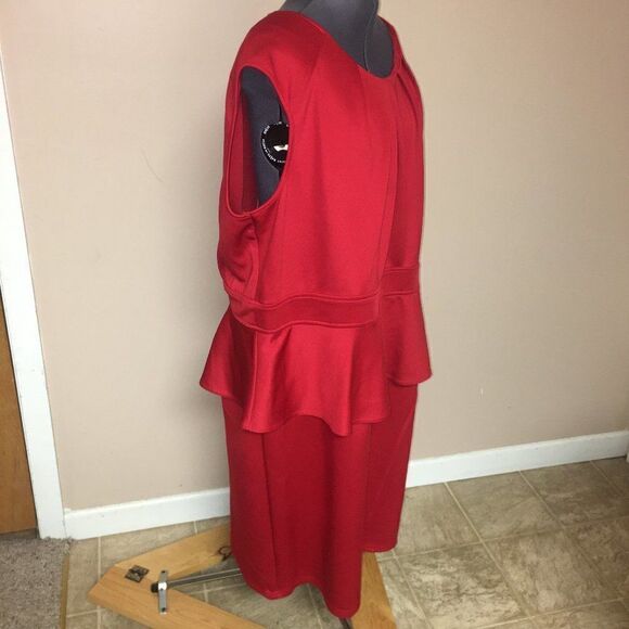 Spense Woman Plus Size Red Dress 22W - Picture 4 of 12